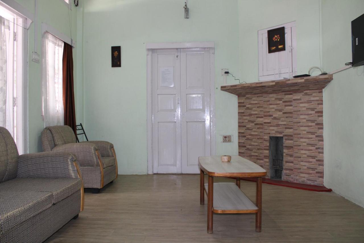 Harry'S Bed And Breakfast1 Шиллонг Екстер'єр фото